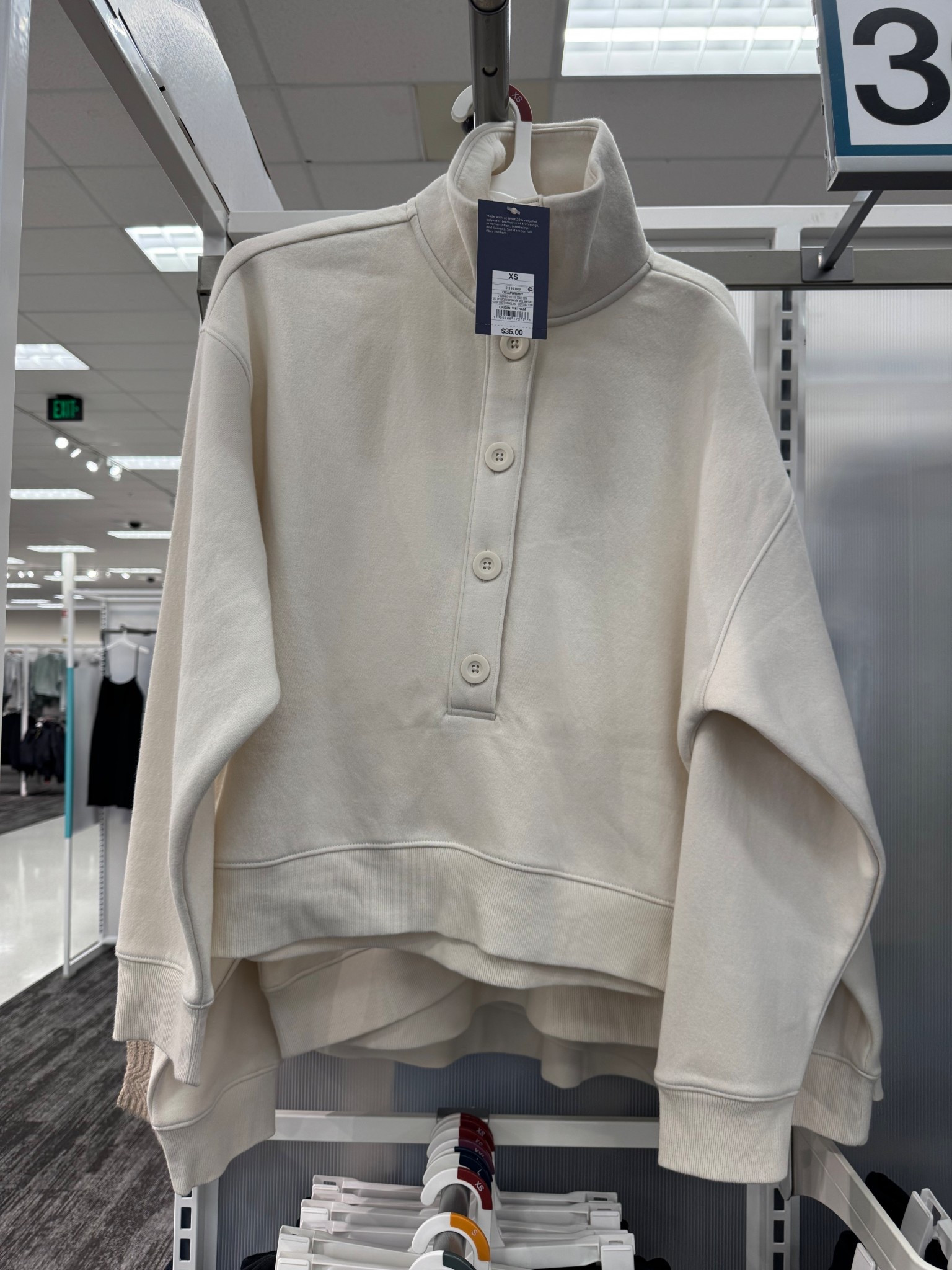 Pullover sweatshirt I snagged today is 30% off! 

#LTKSaleAlert #LTKStyleTip