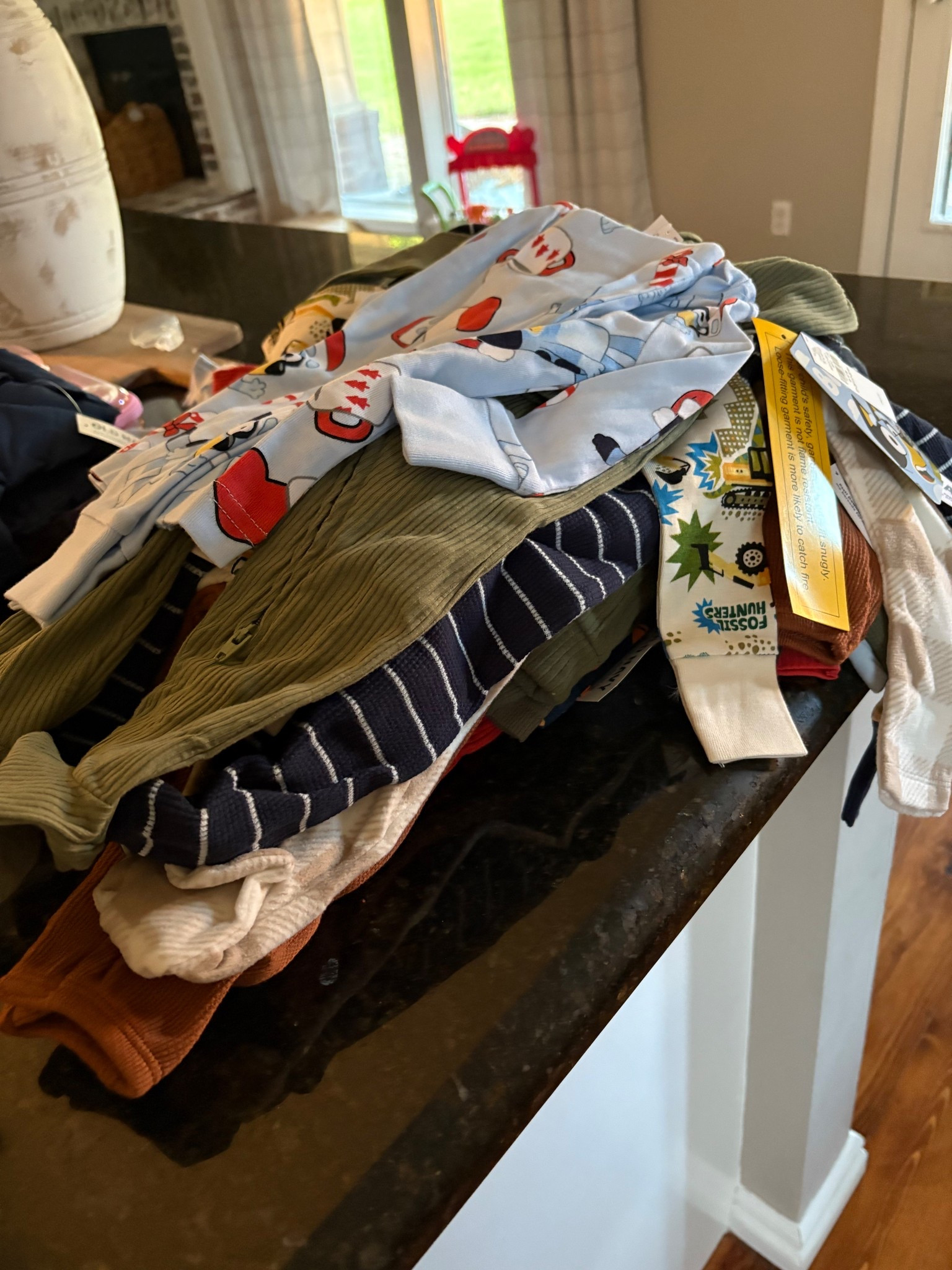 When your 11-month old finally outgrows his 3-6m clothes you go a little wild 😂

#LTKSeasonal #LTKKids #LTKBaby