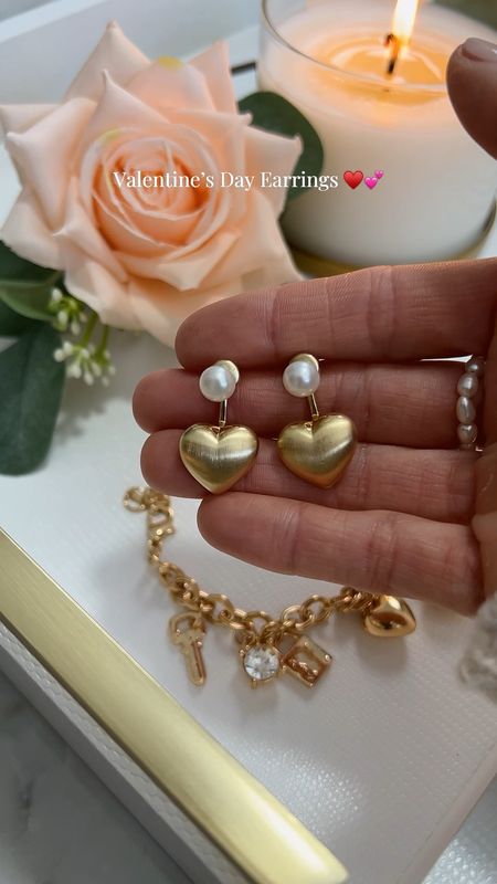 These pearl earrings for Valentine’s Day 😍🥰
Also linking the bracelet, candle, and tray in the background 



#LTKSeasonal #LTKVideo #LTKfindsunder100