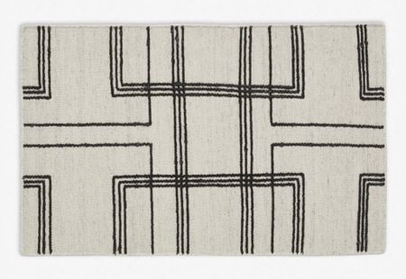 This rug is everything and it’s on sale! 

#LTKsalealert #LTKhome