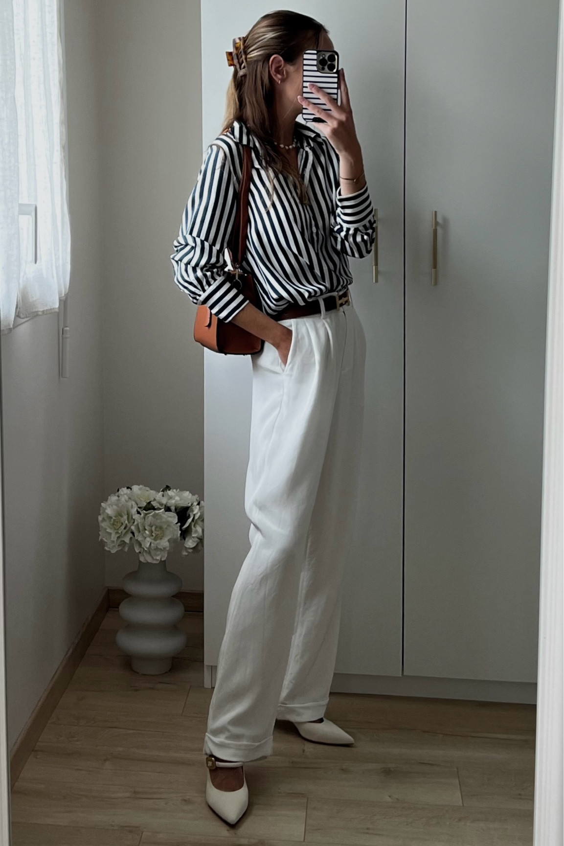 #OOTD #Stylelnspo #FashionBlogger #MinimalStyle #ChicStyle #EffortlessStyle #ClassicStyle #SummerOutfit #ParisianStyle #CapsuleWardrobe #ootdshare #minimalfashion #elegantwoman #elegantstyle #elegantoutfit #classywomen #elegantlady #elegantlook #classyfashion #classy #chicstyle #oldmoney #oldmoneyoutfits 

#LTKeurope #LTKautumn #LTKfrance