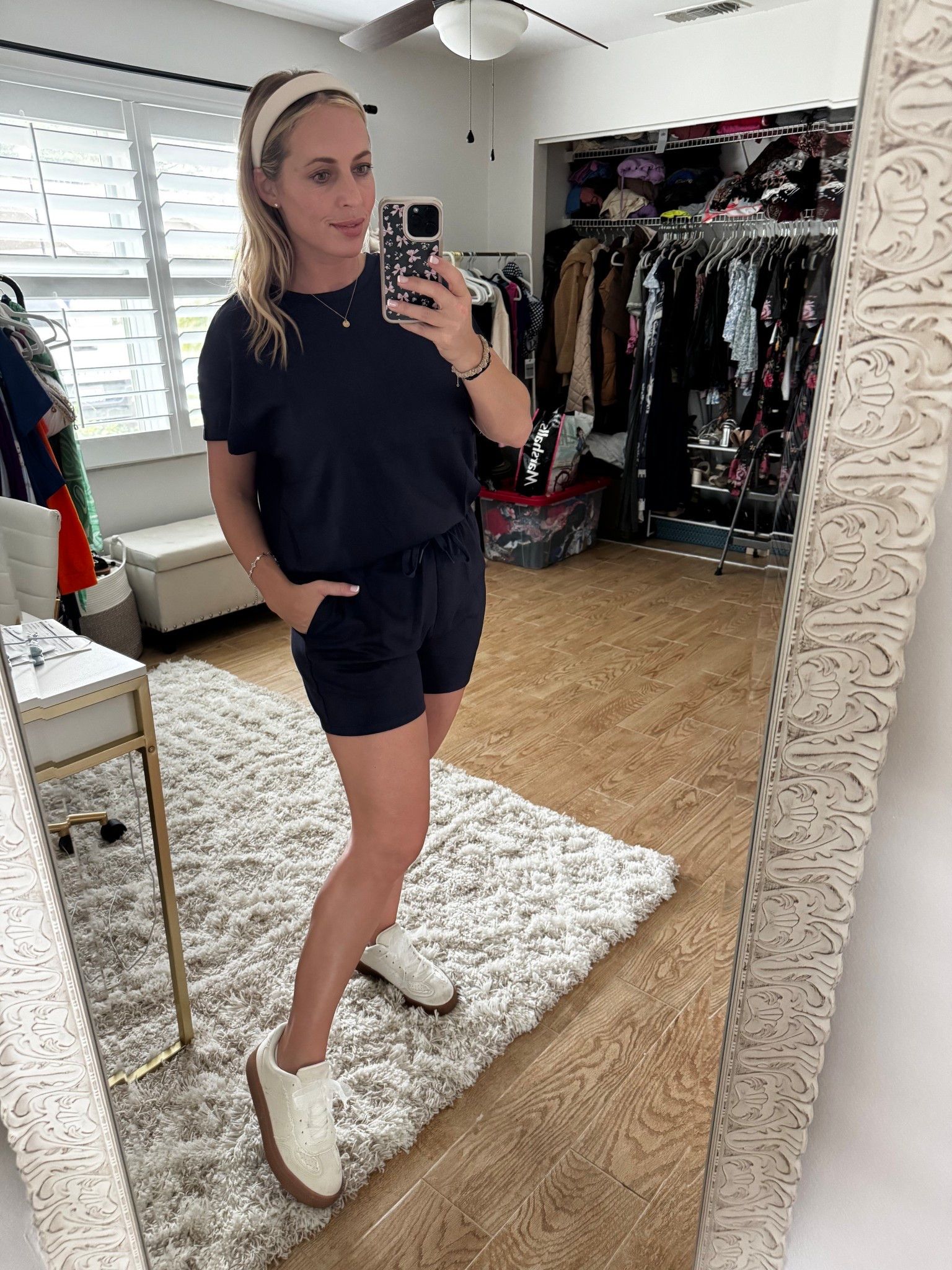 Shorts outfit 

#LTKSeasonal #LTKMidsize #LTKFindsUnder50