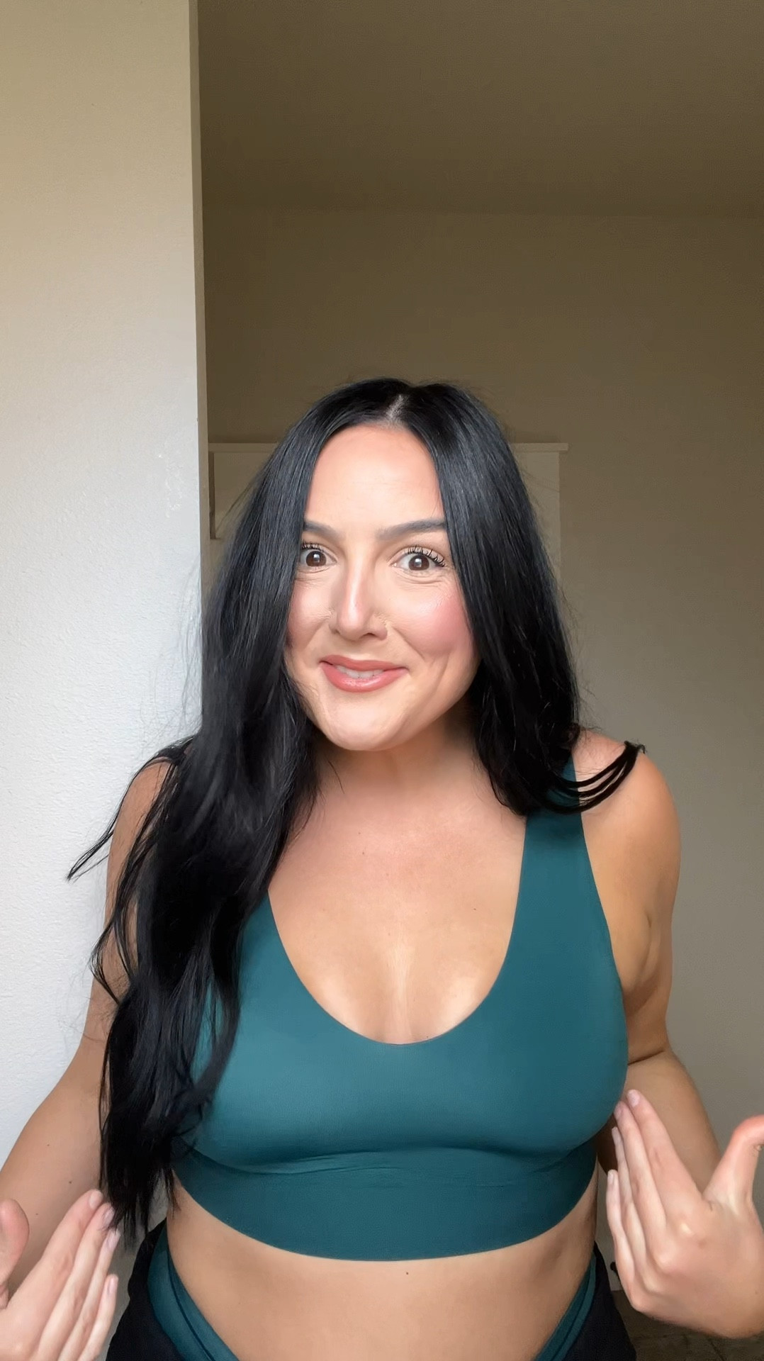 The BEST bras I’ve ever put on! 👏🏼

1st bra: Bliss in Everglade
2nd bra: Bliss Triangle in True Navy
3rd bra: Bliss Scoop in Clay

I wear a large in everything Harper Wilde! Bras, underwear, leggings & sports bras! I always recommend shopping their bundles to get the best deal! You can always stack my code “GoWildeKellieC” on top to save even more! 💸

#LTKWatchNow #LTKStyleTip #LTKGiftGuide
