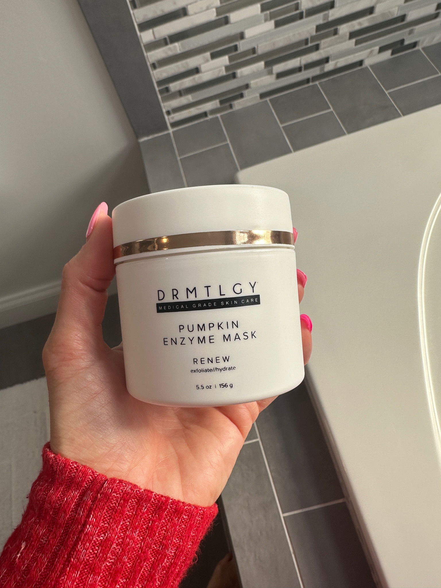 The best face mask I’ve found to date 👏🏼 

#LTKStyleTip #LTKGiftGuide #LTKBeauty