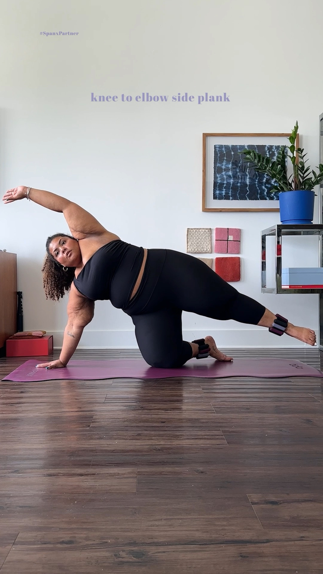 15-min abs flow from the couch? Don’t mind if I do 🧘🏽‍♀️✨ And of course I’m serving that girl vibes in the new @spanx OnForm drop + the limited-edition @bala collab (because why not look cute while you sweat?). Save this for your next cozy-core workout 💖and comment “WORKOUT” and I’ll DM you the workout moves + my exact fit 💌 

Use the code: KATRINAXSPANX for 15% off & free shipping! 

#spanxpartner  

 