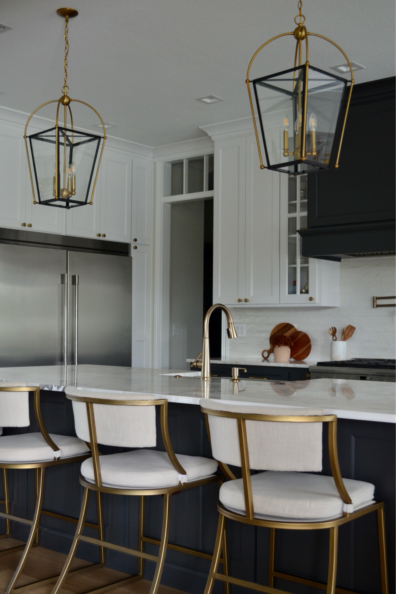 Kitchen counter stools, bar stools

#LTKGiftGuide #LTKHoliday