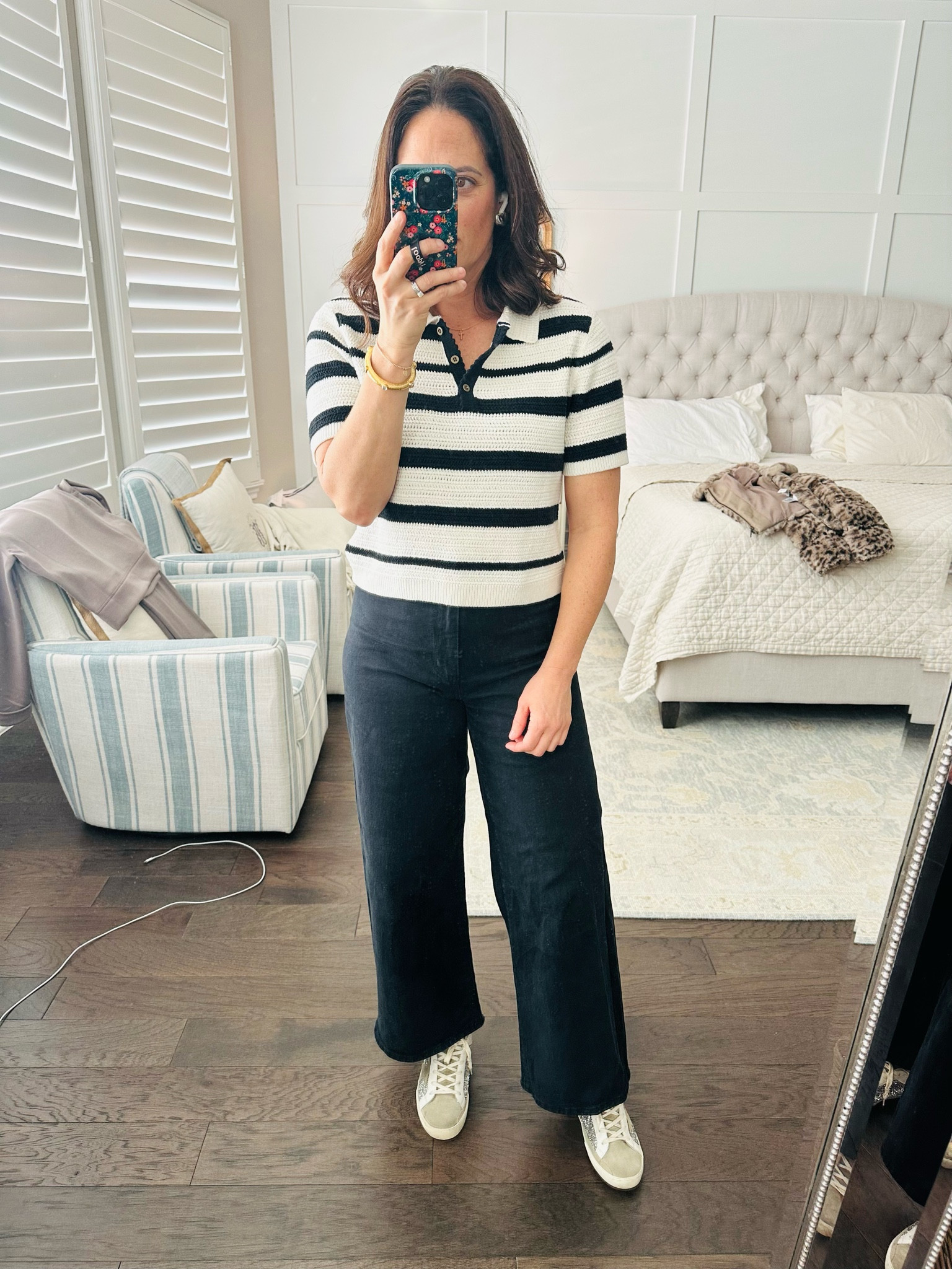 Spring sweater - stripe sweater, wearing a size medium tts 
High waisted denim - wide leg jeans - SIZE UP ONE SIZE 


#LTKOver40 #LTKSeasonal #LTKFindsUnder50