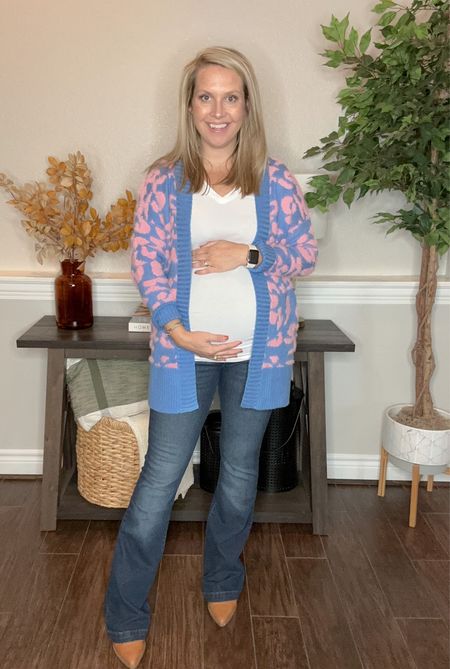 Fu  new fall look from Walmart that is super affordable—it’s all under $28!! I’m 23 weeks pregnant and wearing my pre-pregnancy size in everything. 

Fall outfit, work outfit, teacher outfit, fall sweater, Walmart, Walmart style 

#LTKFind #LTKworkwear #LTKbump
