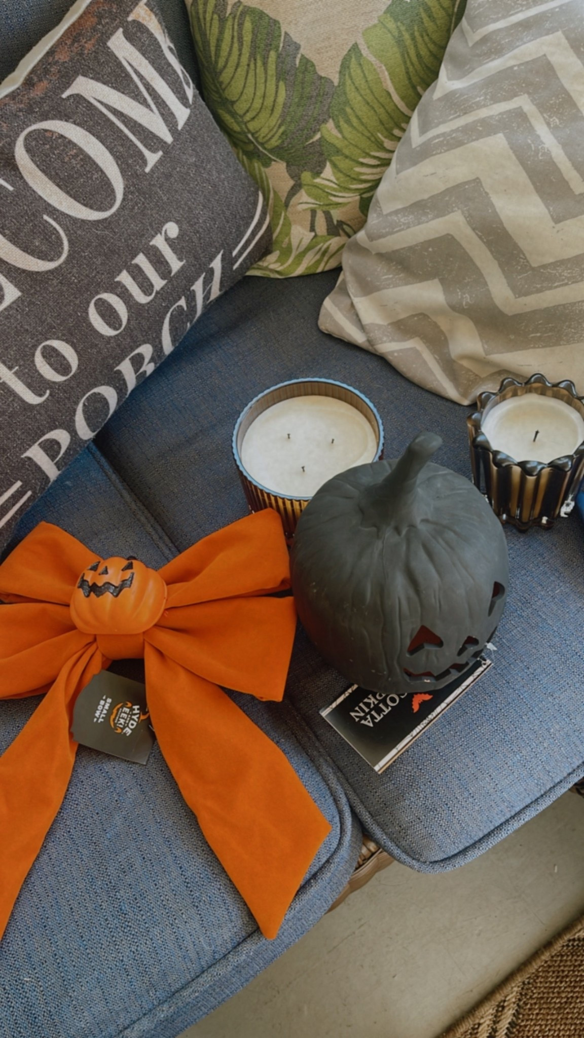 falloween decor 🎃🍂

the black pumpkin is in the target dollar section (can’t link)

#targetfinds #pumpkin #falldecor #fall #homedecor #homestyle 

#LTKHome #LTKSeasonal #LTKSaleAlert