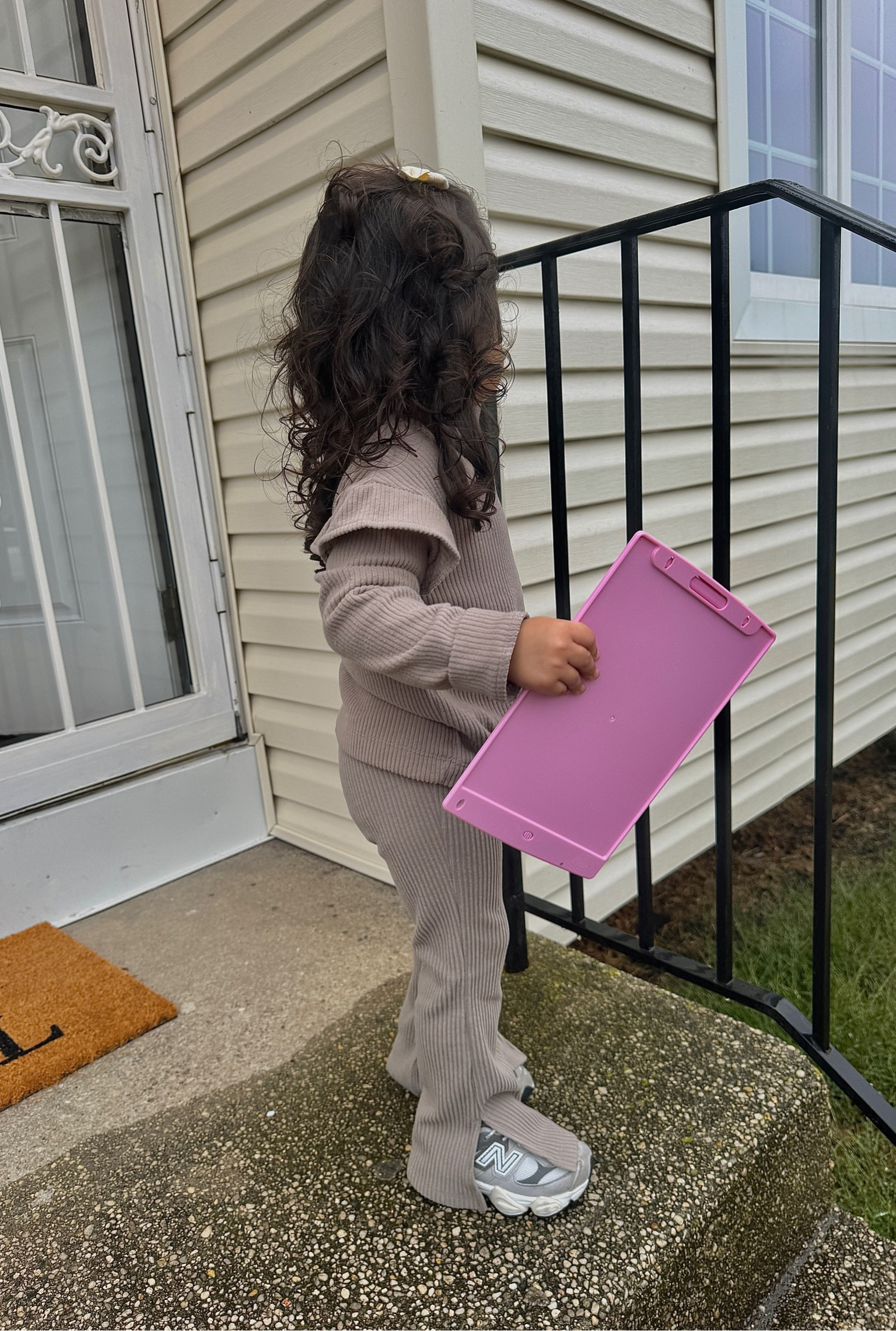 Cozy set 🤎

#LTKKids #LTKSeasonal #LTKU