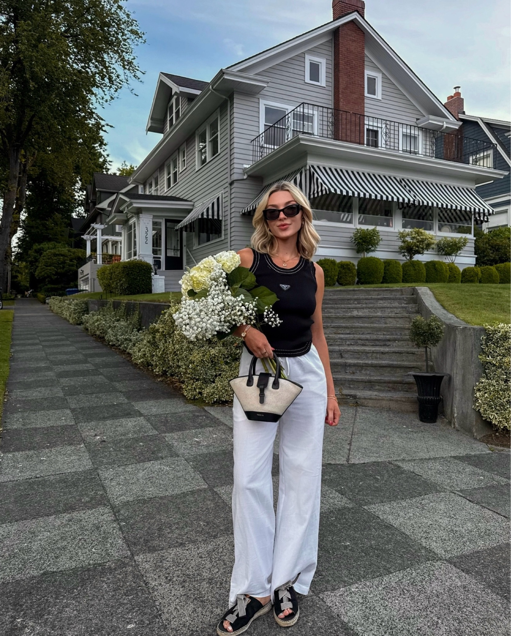 Easy summer outfit, old money style, casual summer outfit, old money outfit for women— fearing the perfect summer bag 

#LTKItBag #LTKSeasonal #LTKStyleTip