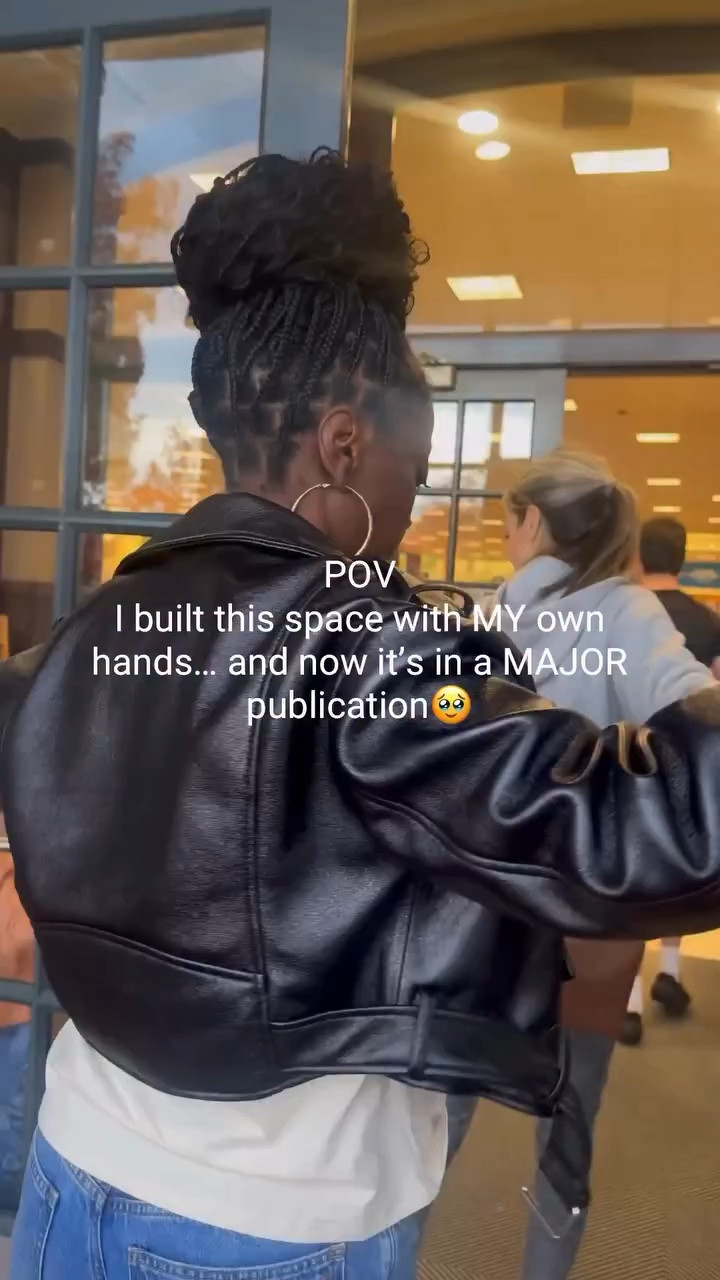 From a 90’s waste of space to being published in @betterhomesandgardens Magazine! If I’m being honest, I almost let this moment stay between me and my family and then I said, it wouldn’t have happened without yall so thank you! I’ve had smaller features but this is my first full page one. Still a surreal moment seeing this space in print. Let me know if you’ve seen it!