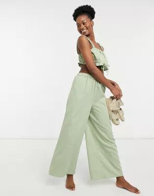 Fashion Union Exclusive set beach ruched crop in grass green | ASOS (Global)