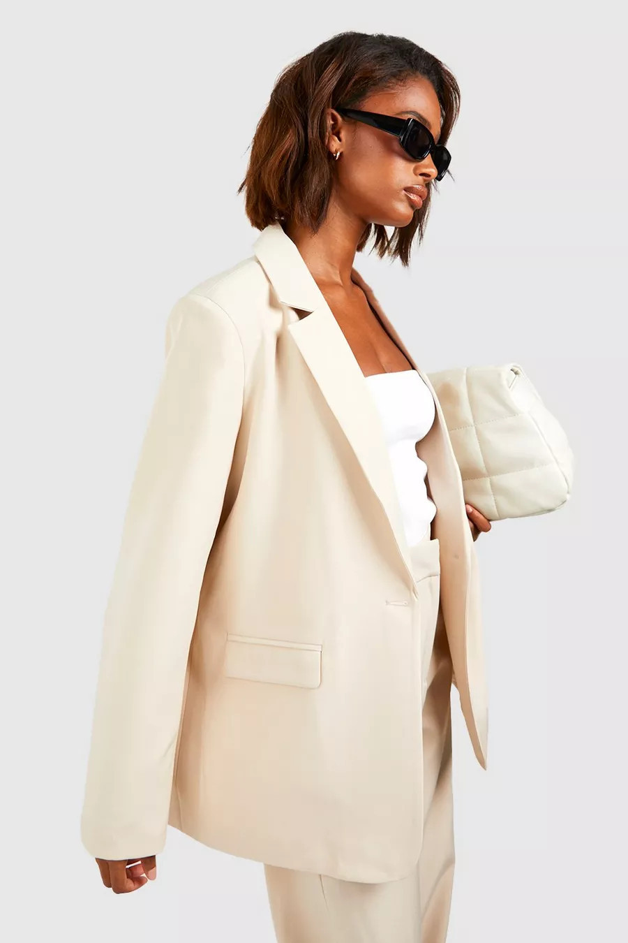 Single Breasted Relaxed Fit Tailored Blazer | boohoo (US & Canada)