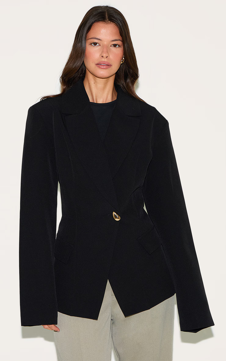 Black Cinched Waist Lapel Point Detail Blazer | PrettyLittleThing UK