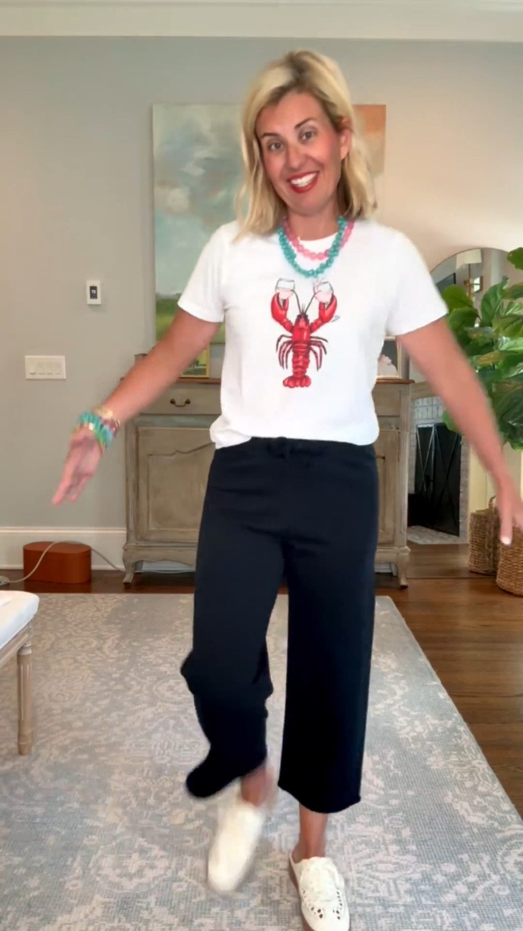 Y’all are loving the Cathrine pant from Frank & Eileen! The 24” it’s currently on sale.
Tee - small 
Pant - xs
Sneaker -8 tts 
*code Catherine20 at Allie + Bess

#LTKdayinmylife #LTKmomlife #LTKSaleAlert