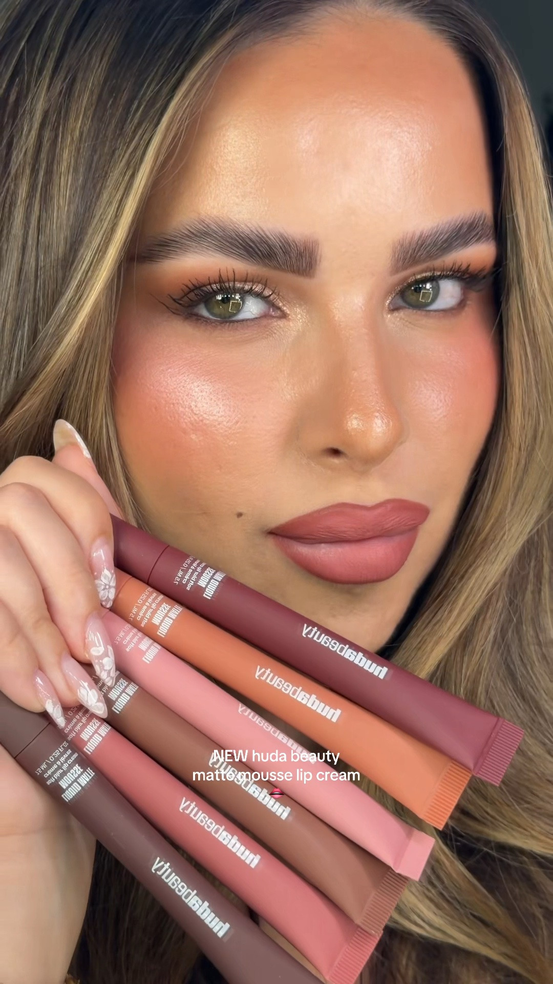 matte lips are so back girls 🫦 wearing @Huda Beauty lip liner in shade warm brown + matte mousse lip creams in shades rosy nude and baby pink #hudabeauty #lipcombo #lipcombotutorial #mattelips #makeuptutorial