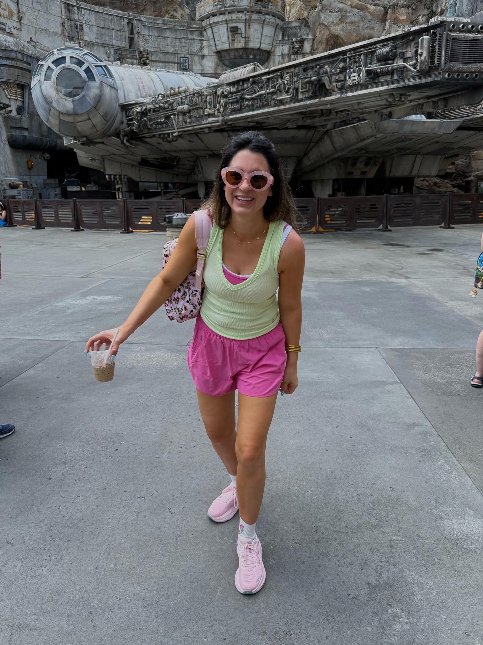 Disney Disney Disney cute and cool outfit! I felt so Daisy Duck and ready to hangout all summer. Princess Hoka sneakers and Disney socks top it off! Happy summer vacation moms!



Disney 
Travel outfit 
Athleisure
Alo