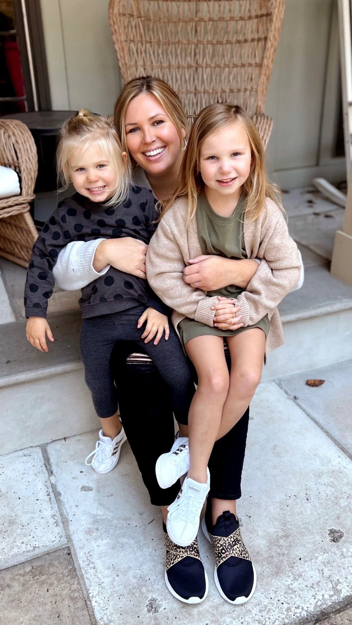 Easy layers! Go-to fall outfits, linked similar items!


Plus size fashion, family photos outfit, midsize fashion, ootd, fall fashion, fall outfit 

#LTKMidsize #LTKPlusSize #LTKmomlife