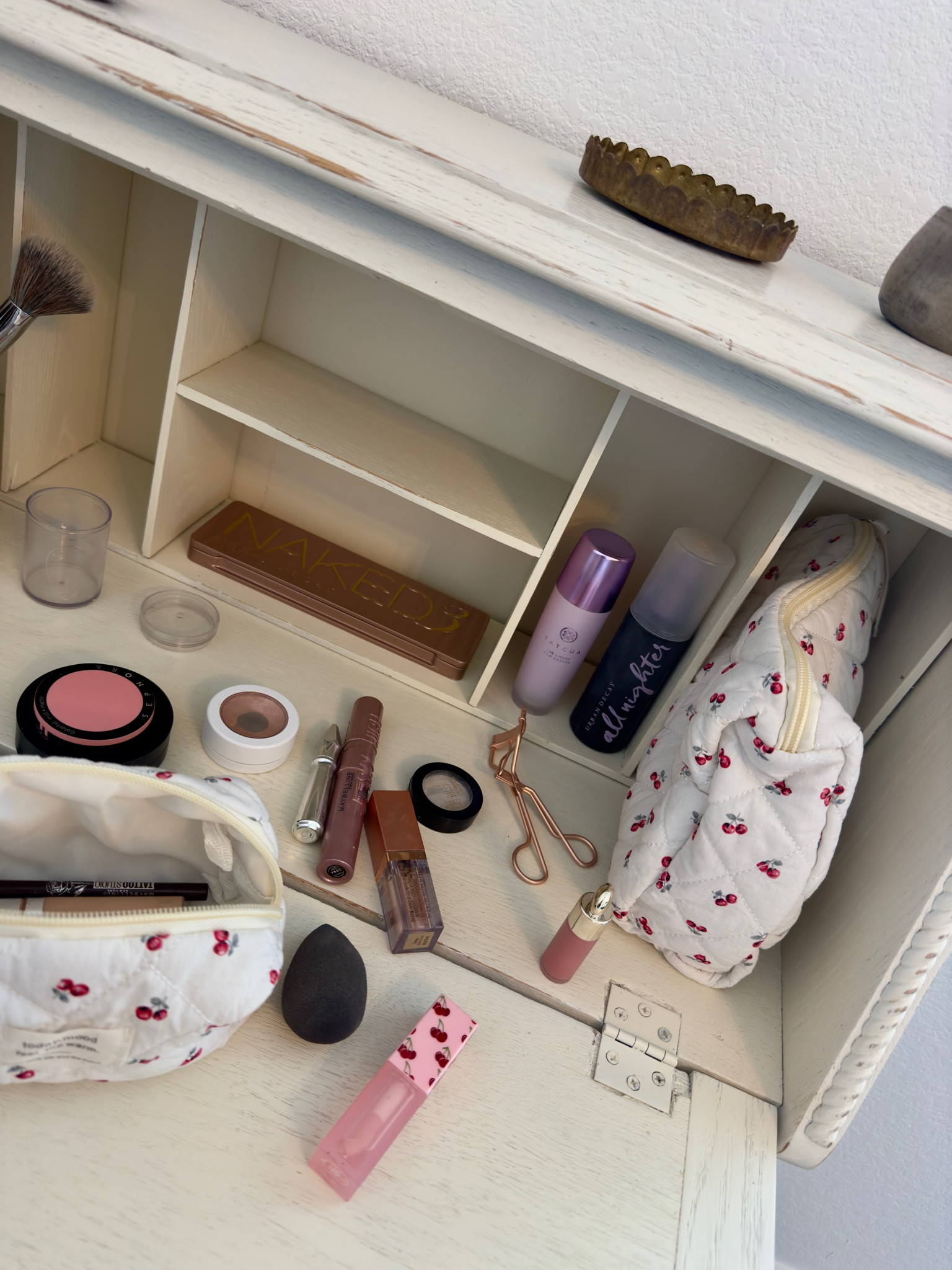 my makeup favorites!

#LTKBeauty #LTKFindsUnder50 #LTKGiftGuide