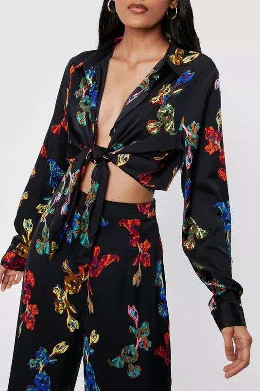 Cropped Floral Tie Front Shirt | Nasty Gal (US)