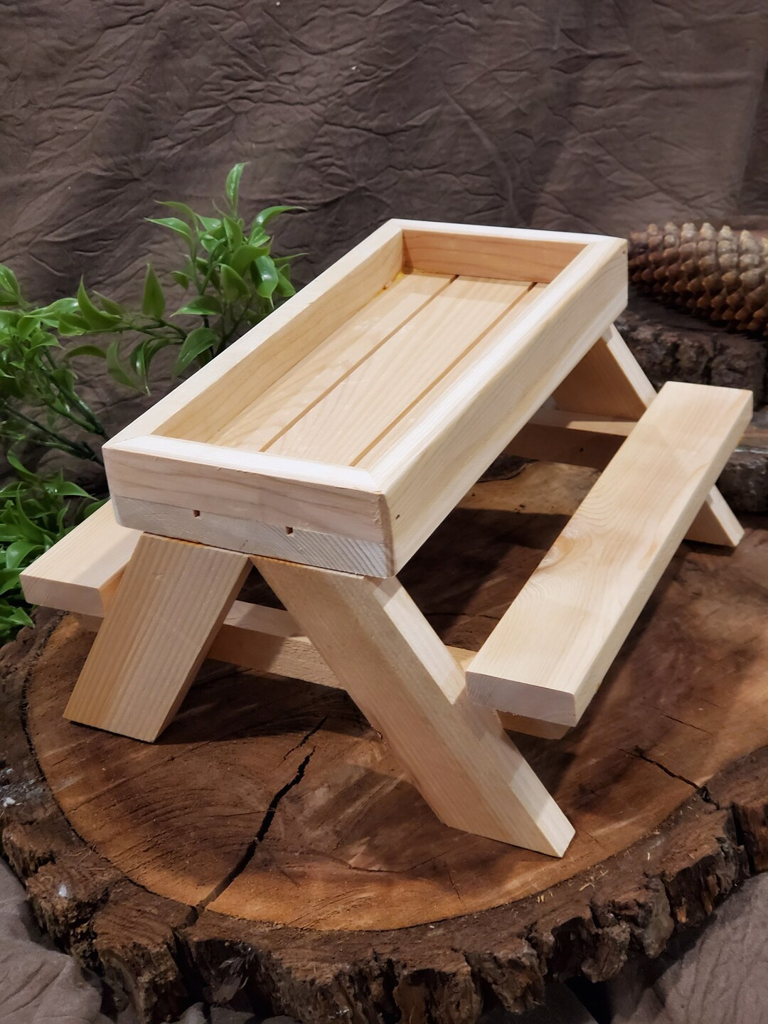 Outdoor pet feeder, squirrel, chicken | Etsy (US)