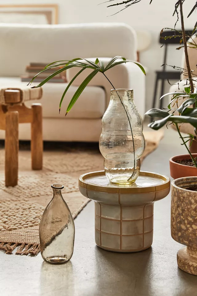 Riley Glass Vase | Urban Outfitters (US and RoW)
