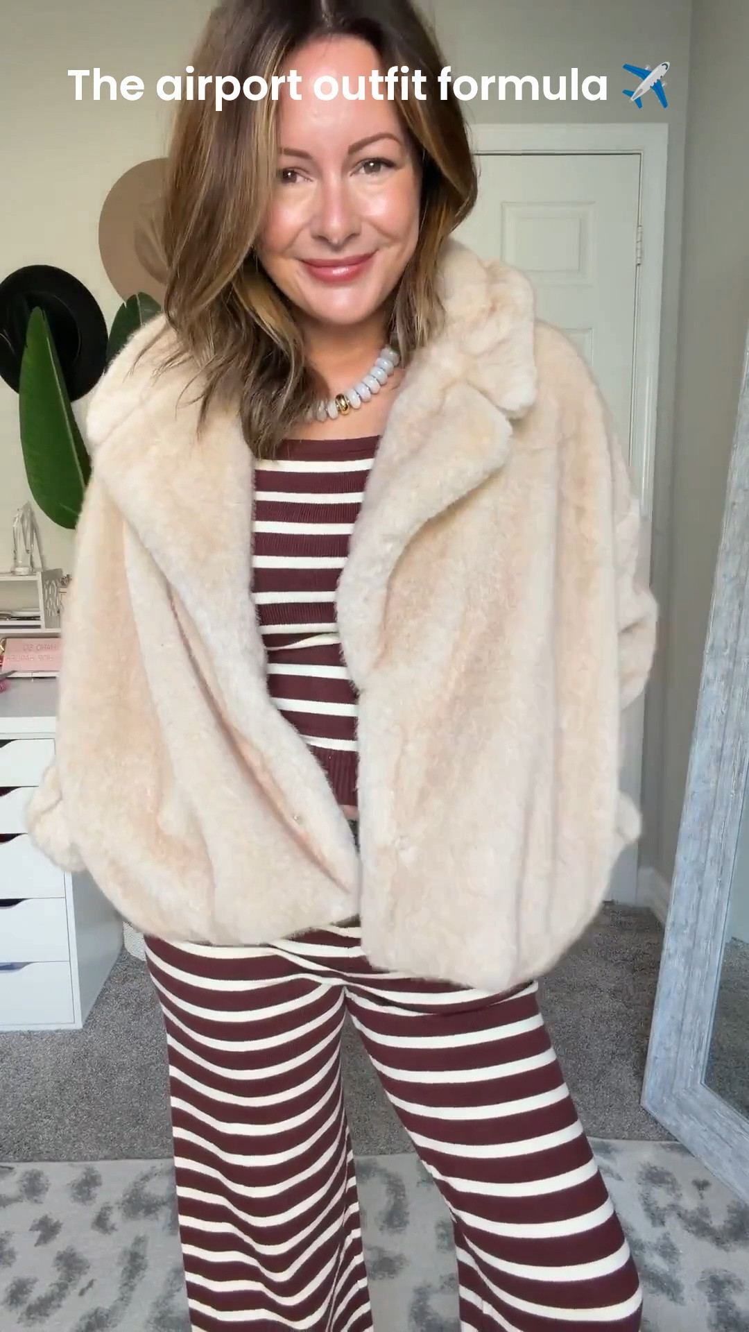 Airport outfit = comfy but still cute ✈️🤎 This matching set + cozy jacket is made for travel days.

#LTKgrwm #LTKfitnessgoals #LTKdayinmylife