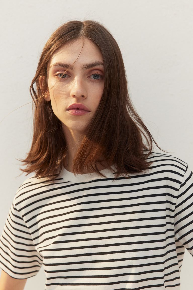 Cotton T-shirt - Round Neck - Short sleeve - White/black striped - Ladies | H&M US | H&M (US + CA)