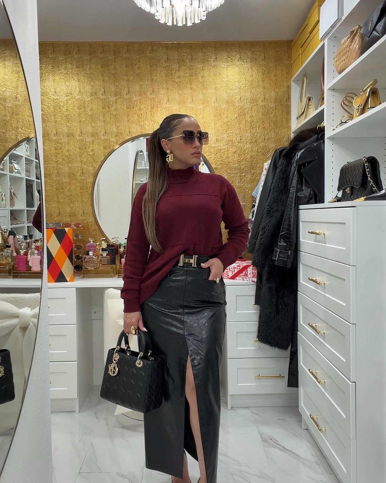 Shop my chothes 🤍✨

#LTKmomlife #LTKValentine #LTKSaleAlert