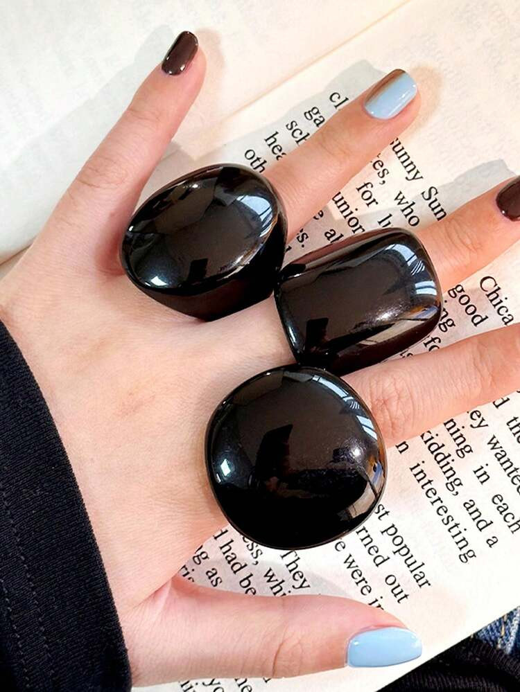 1 Set Of 3 Geometric Minimalist Design Resin Round And Square Exaggerated Rings, Women Jewelry Accessories | SHEIN
