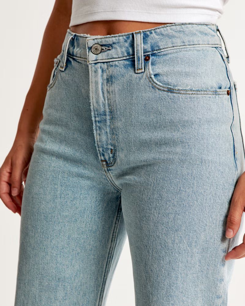 Curve Love High Rise 90s Relaxed Jean | Abercrombie & Fitch (US)