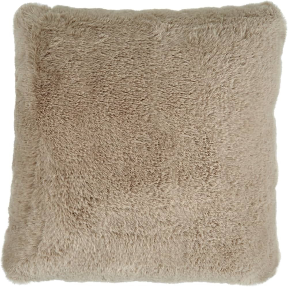 Signature Design by Ashley Gariland Modern Square Faux Rabbit Fur Accent Pillow, 20 x 20 Inches, ... | Amazon (US)