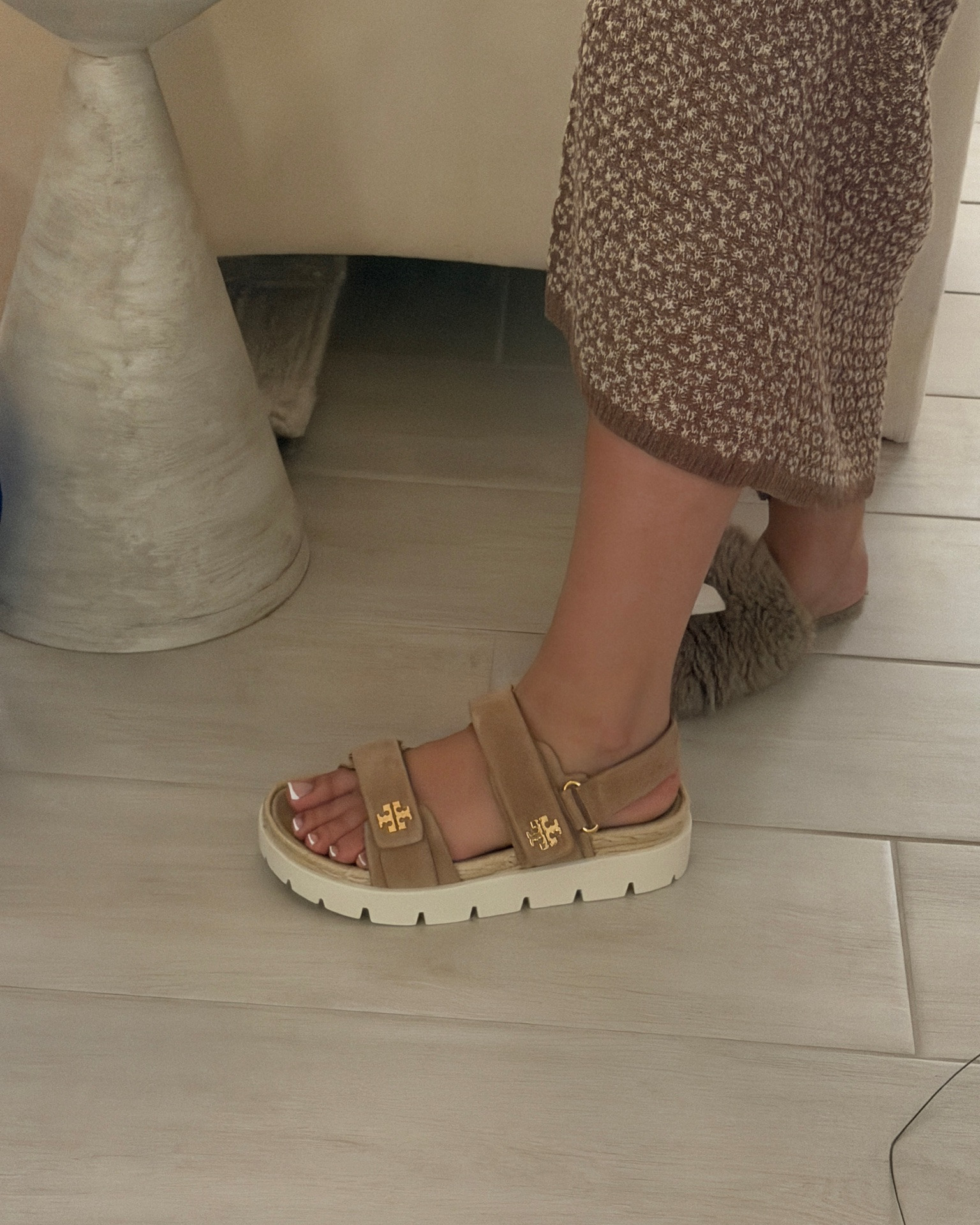 These are so chic & so comfortable. Tory Burch always has the best quality. 

TTS

#LTKdayinmylife #LTKootd #LTKTravel