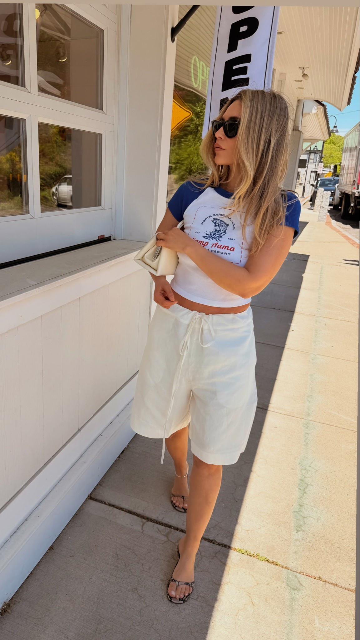 Tee size 2  def a true baby tee  size up if you want a little extra length! 
Shorts Xs