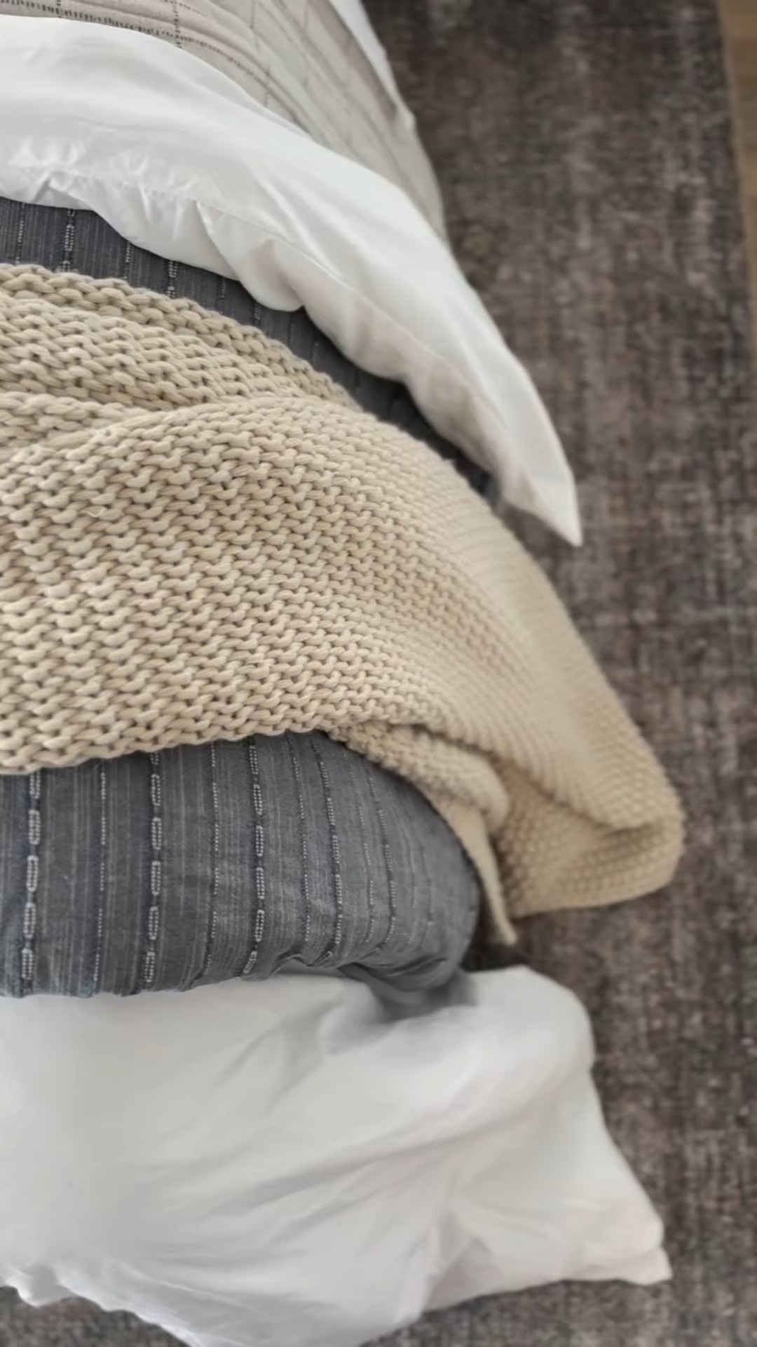 What is it about changing out bedding that feels so good? Brought a little spring to the shedroom  this weekend with fun bedding, throw pillows, a pretty rug, curtains and wall art! I can’t decide if I want to stare at it or jump in it because it looks like it would feel like joy and marshmallows 😍



#transitionaldesign #homedecor #studiomcgee #targetstyle #mcgeeandco #neutraldesign #affordablehome #affordabledecor #bedding #bedroom
 #ltkfindsunder50 #ltksalealert #ltkhome #ltkfindsunder100 #ltkhome #ltksalealert

#LTKHome #LTKFindsUnder50 #LTKSaleAlert