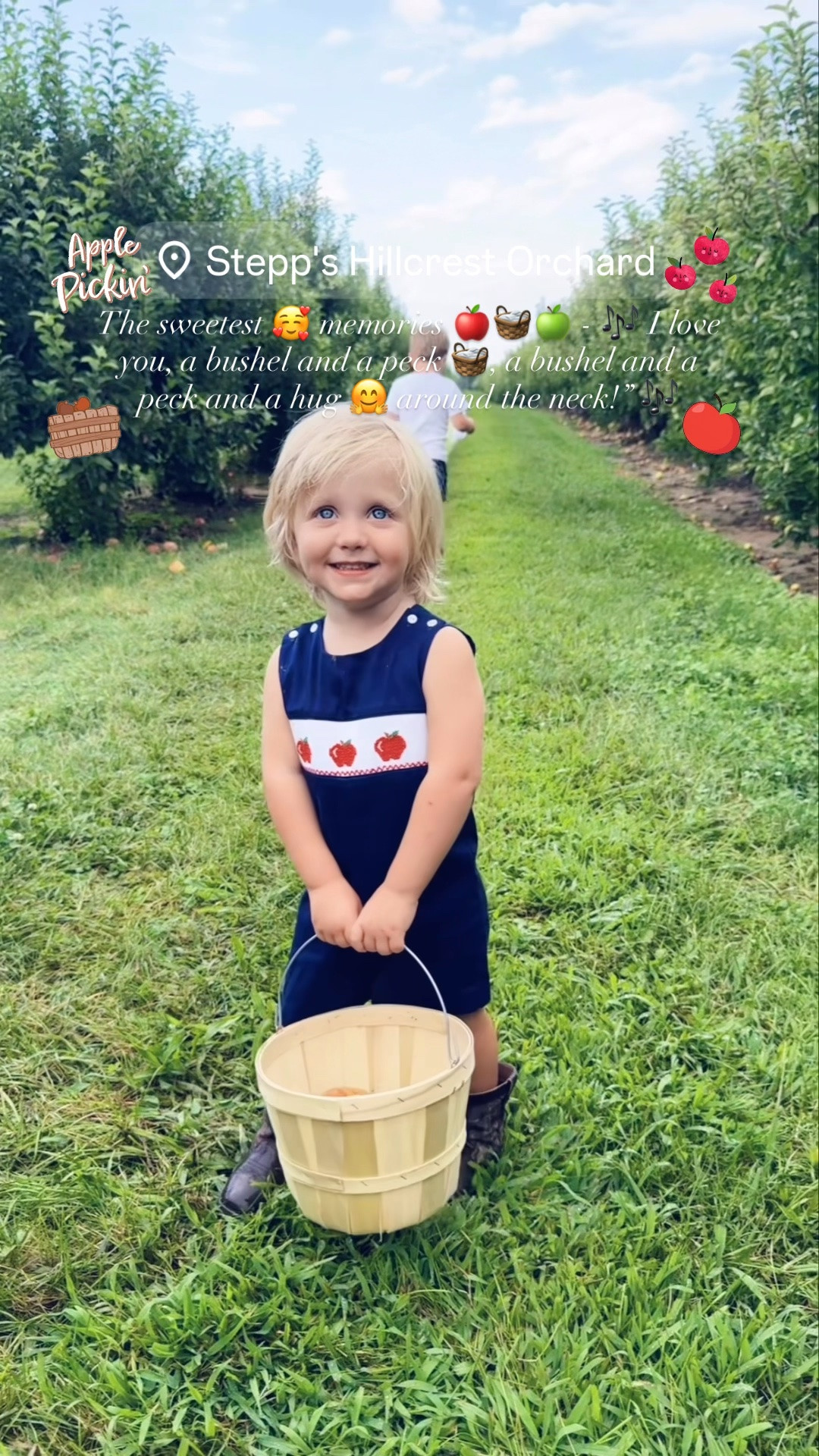 The sweetest 🥰 memories 🍎🧺🍏 - 🎶 I love you, a bushel and a peck 🧺, a bushel and a peck and a hug 🤗 around the neck!” 🎶