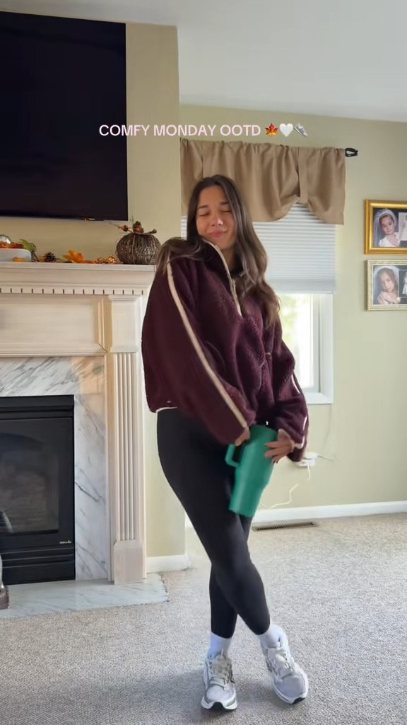 Comfy Monday OOTD!

#LTKStyleTip #LTKActive #LTKPetite
