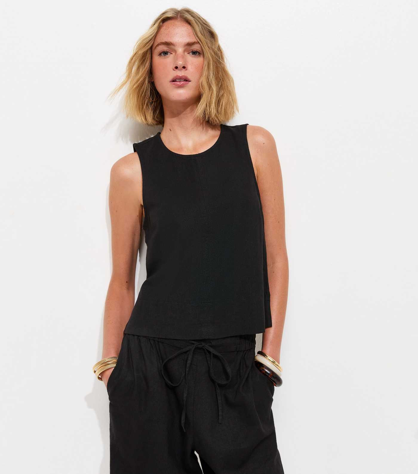 Black Linen Blend Sleeveless Top | New Look | New Look (UK)