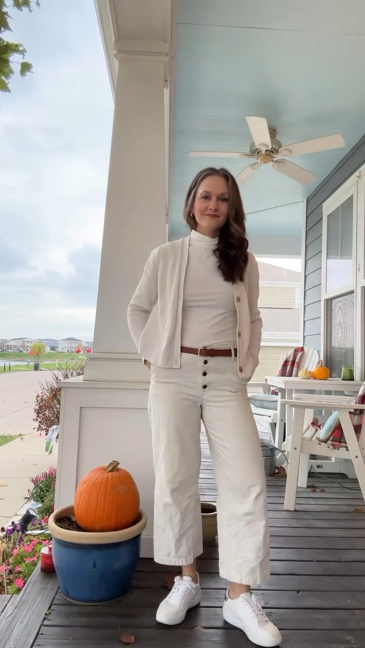 My week as a romcom: Ashley, the effortlessly cool stay-at-home mom, had a week straight out of a holiday romcom. It all started Monday aboard the Polar Express, where Miles clutched his golden ticket like a pro and gleefully sipped hot chocolate while the grandparents beamed like they were in their own Christmas movie. Tuesday was a laid-back day of playing with Miles and cozy chats with the grandparents, perfect for gearing up for Wednesday’s trip to her hometown. There, Ashley caught up with her oldest friends, swapping stories that made her feel like she’d stepped back in time. Thursday brought turkey, pie, and plenty of laughs at her mother-in-law’s, where family stories flowed as easily as the gravy. By Friday, the holiday glow continued with a visit from her brother-in-law, sister-in-law, and their adorable nephew, who made every moment feel like the perfect cap to a week brimming with love, nostalgia, and just the right amount of holiday chaos.

#LTKStyleTip #LTKWatchNow #LTKSeasonal