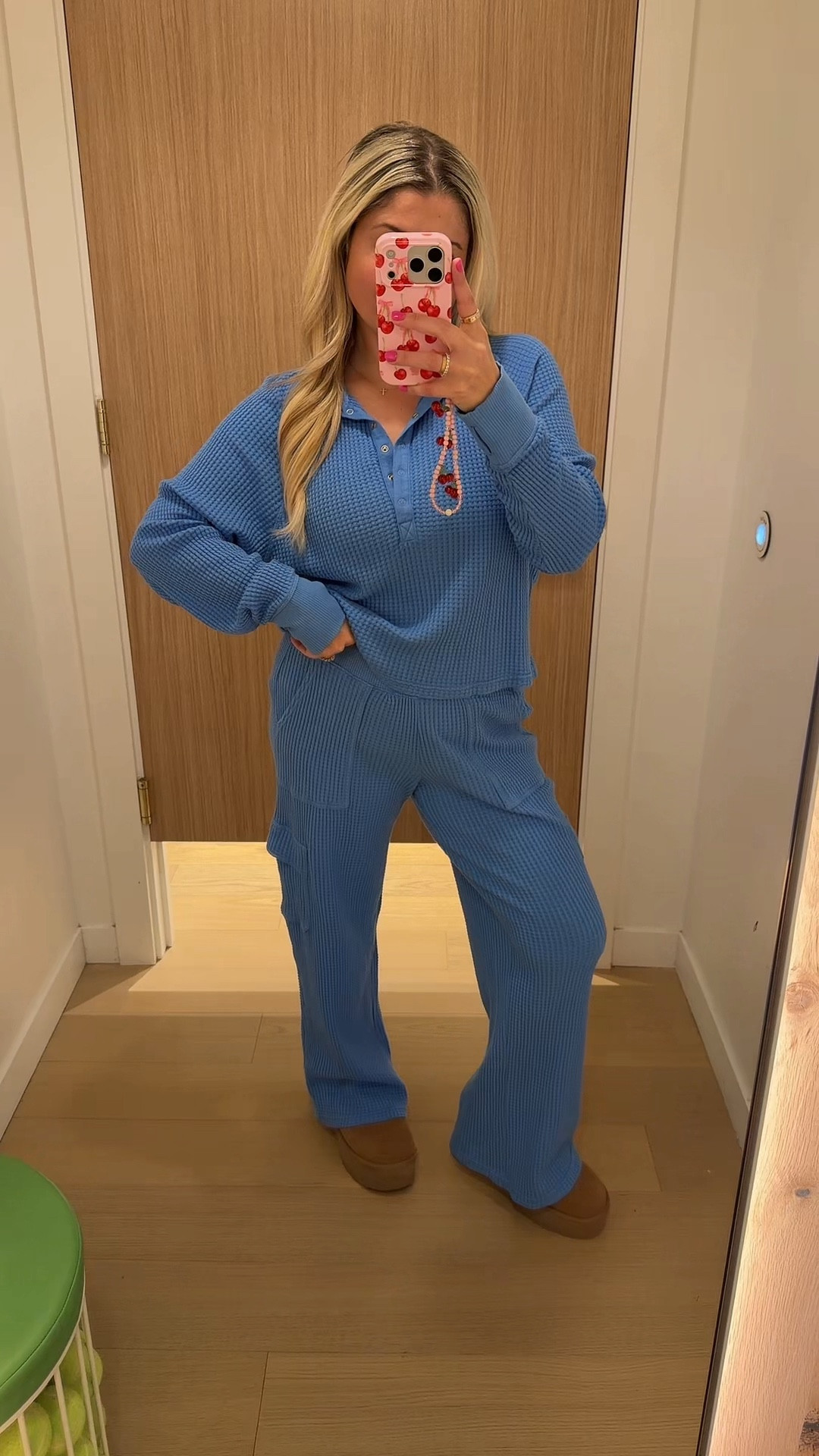 Aerie waffle set
M top and small pants 
Uggs tts

#LTKootd