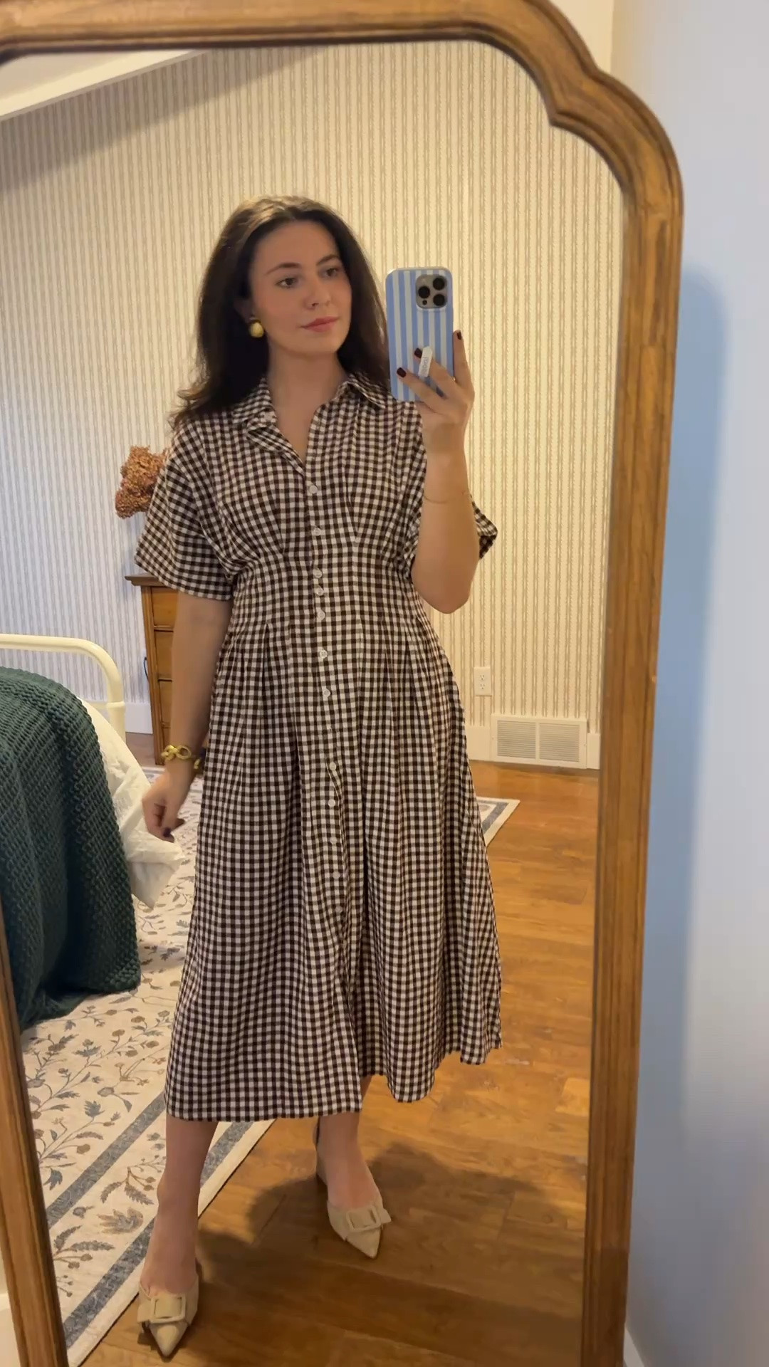 Wednesday work look! This dress is such a great Amazon find.