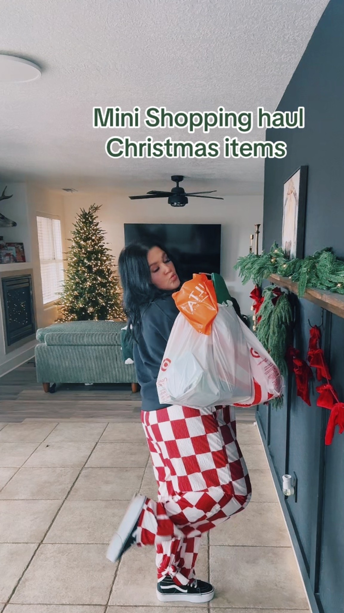 Shop my items here 🎄❤️

#LTKHoliday