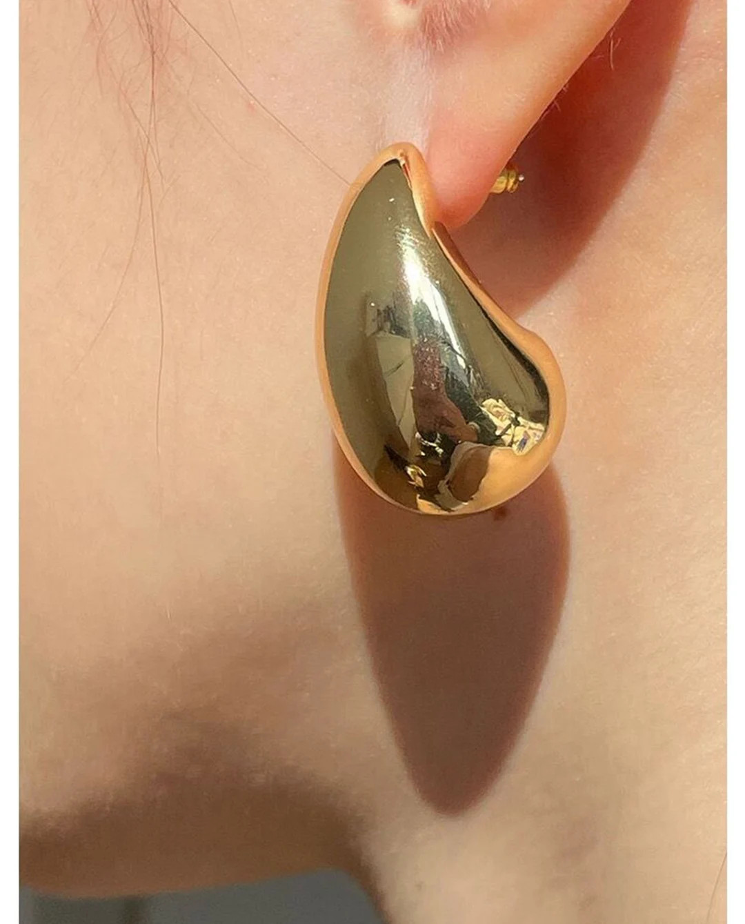 Boucles d'oreilles Kylie, Boucles d'oreilles Chunky Teardrop en or 18 carats, Boucles d'oreilles ... | Etsy (FR)