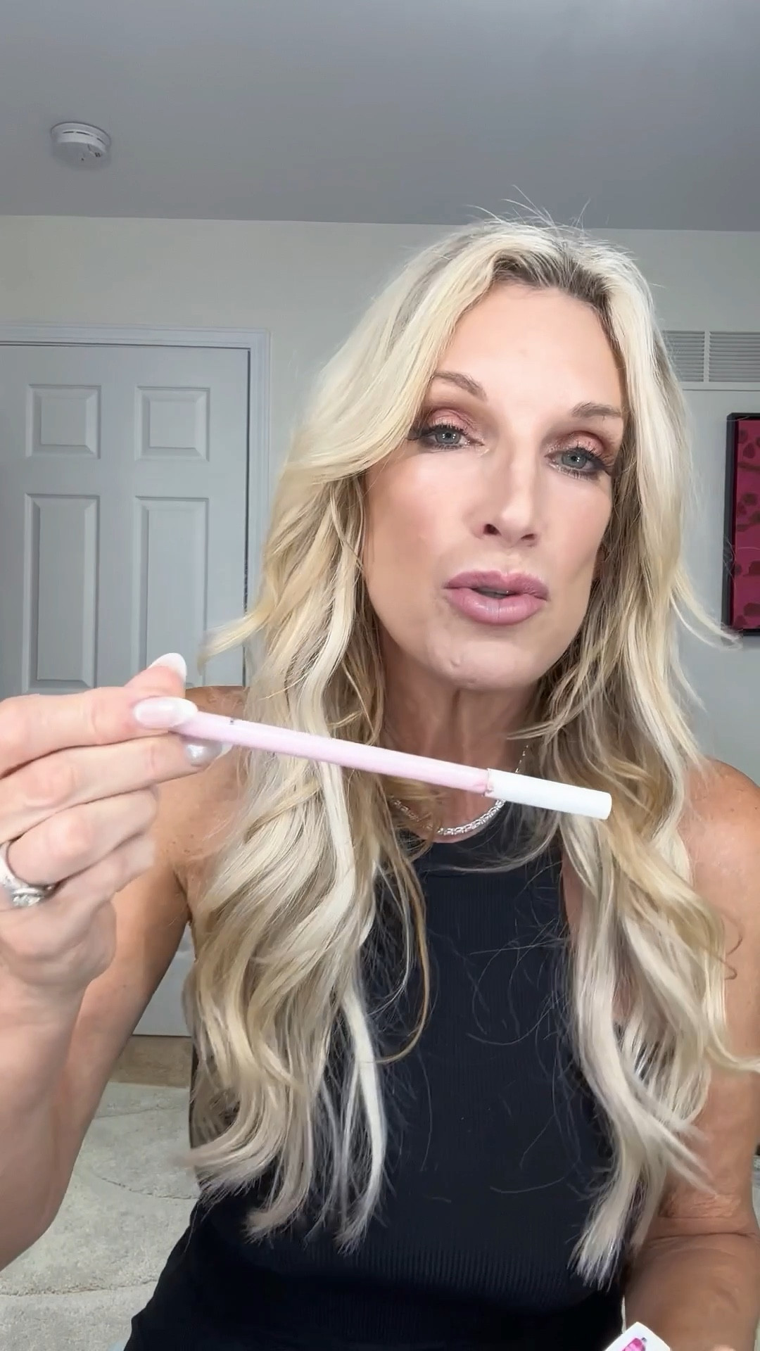 I’m looking for the PERFECT Fall lip combo! I think this one turned out pretty but I need suggestions!! What’s your fav Fall lippie at the moment?? 

#LTKBeauty #LTKFallSale #LTKVideo