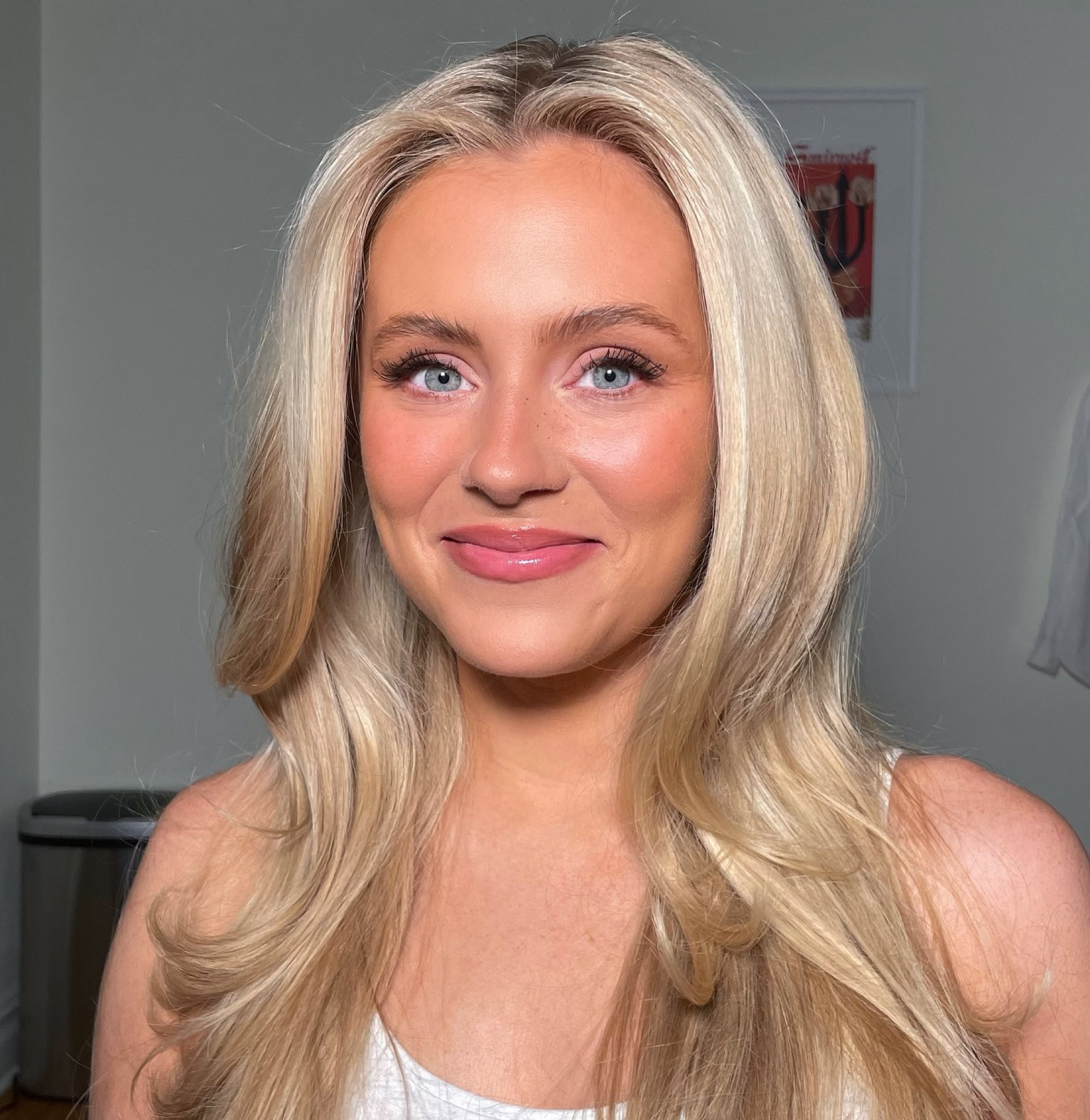 sunkissed cutie @samanthafeher 


#LTKBeauty #LTKNYFW