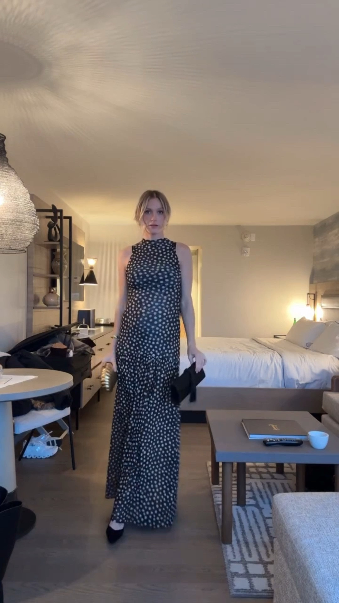 in Jackie's defense.. I got ready way too early!

Just a little too excited to kick off this little babymoon weekend at Gurney's! Having dinner at @gigismontauk so wore something extra stretchy 🍝🍝🍝

Loving this dress for our date night- stretchy enough to wear during this pregnancy and postpartum. So chic with the drop waist and gold accessories.

#LTKootd #LTKgrwm #LTKBump