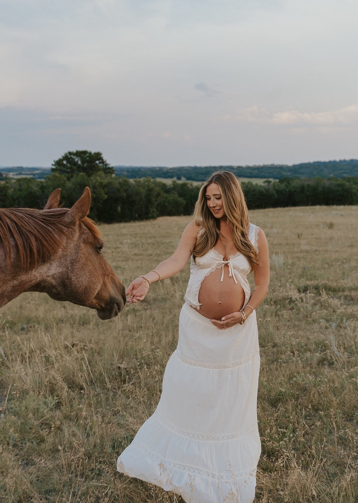 Maternity shoot set ✨🐴🤰🏼

#LTKFindsUnder50 #LTKBump #LTKBaby
