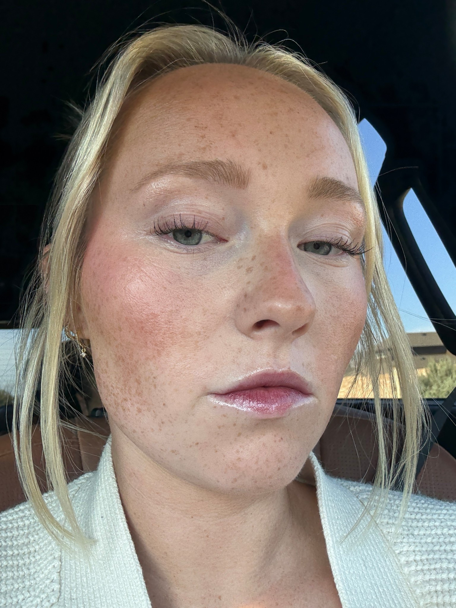 This lash serum is straight MAGIC! 