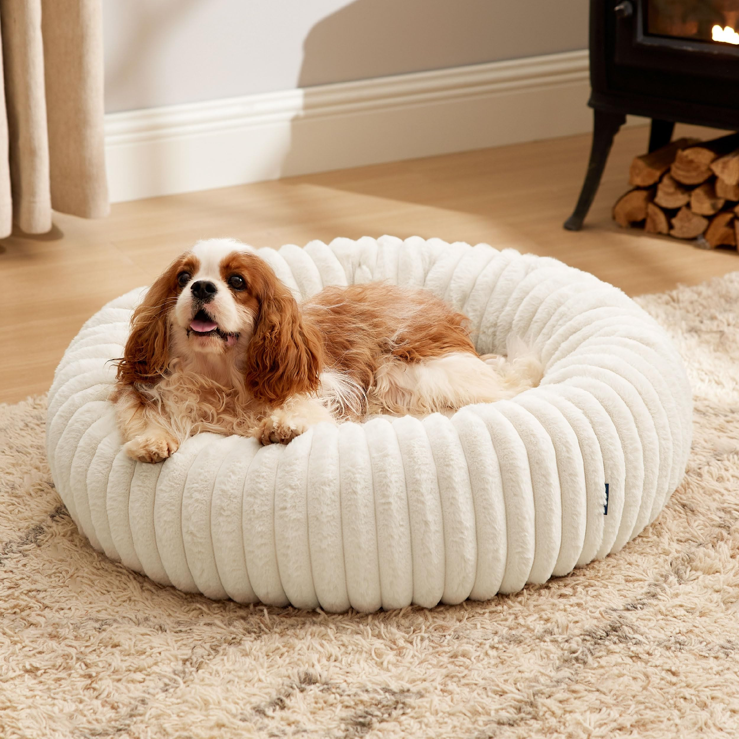 Bedsure Donut Medium Dog Bed - Washable Faux Fur with Corduroy Fleece & Anti Slip Bottom, Round P... | Amazon (US)